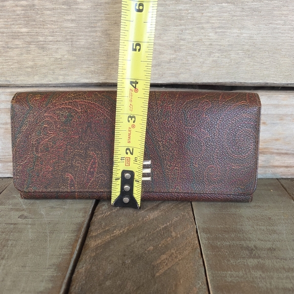 Etro Wallet - Picture 15 of 16